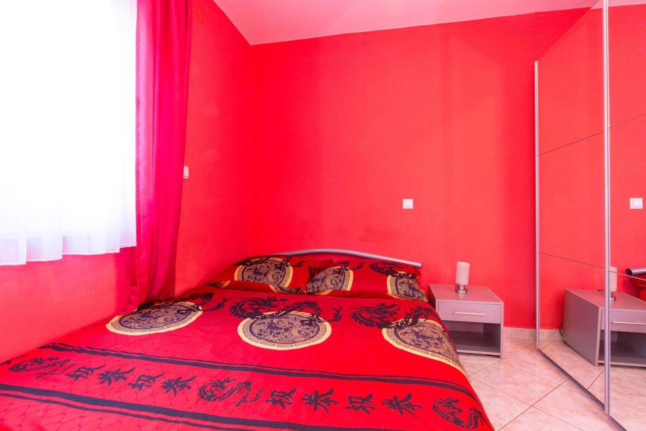 Vila Milano Apartment Kornic Bagian luar foto